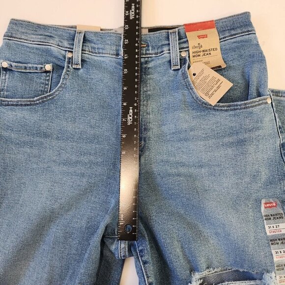 Levi's NWT Silver Tab High Waisted Mom Jean Womens 31 Distressed Tapered Leg - Picture 6 of 13